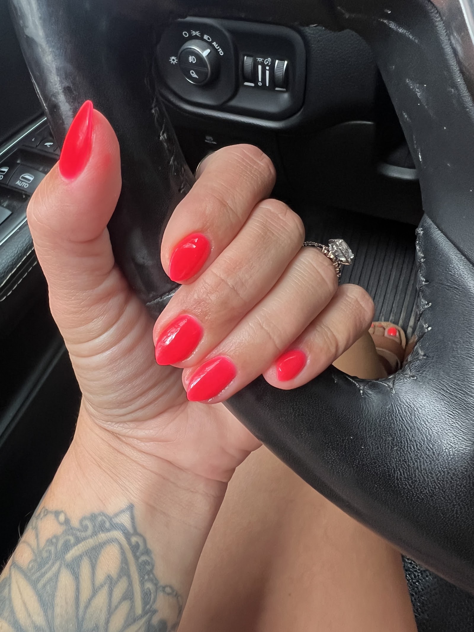 Mimosa Nails & Spa nail photo 1